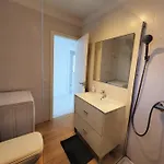 Sea View In Paradise Court *