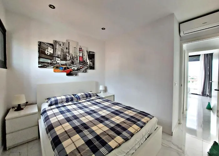 Sea View In Paradise Court